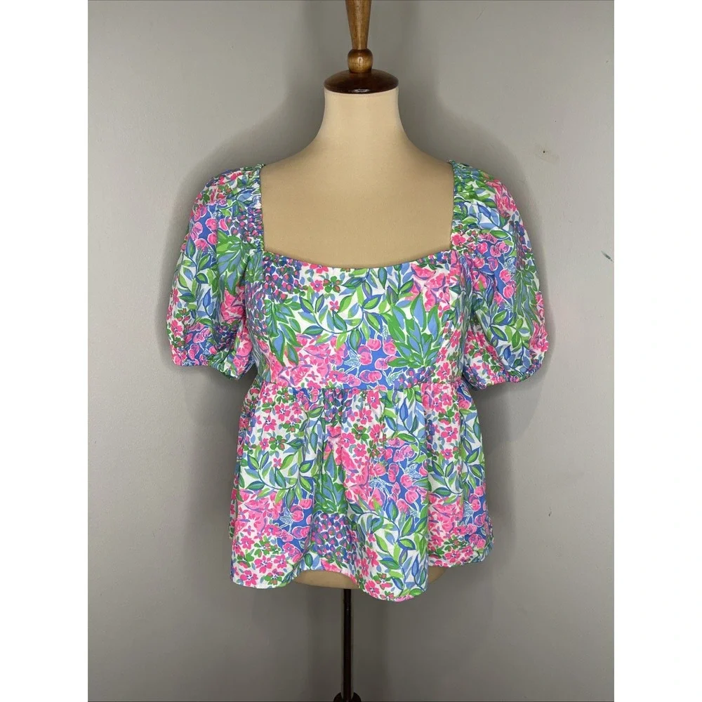 Lilly Pulitzer Kay A cherry on Top Print Puff sleeve Top size 10